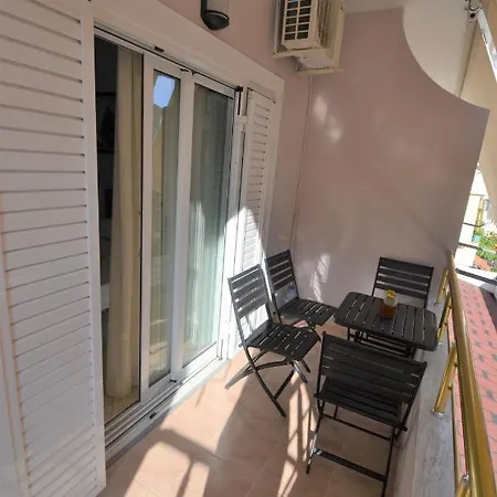 Little Cozy 3 * ساراندا