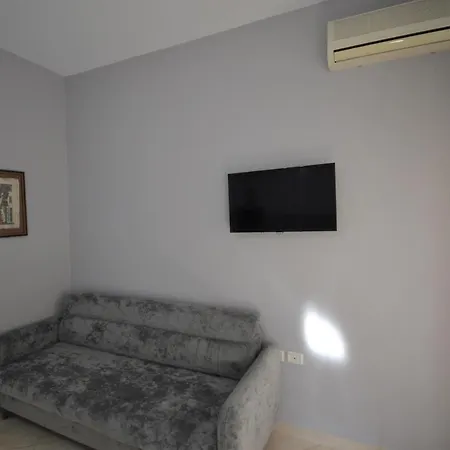 Little Cozy 3 *